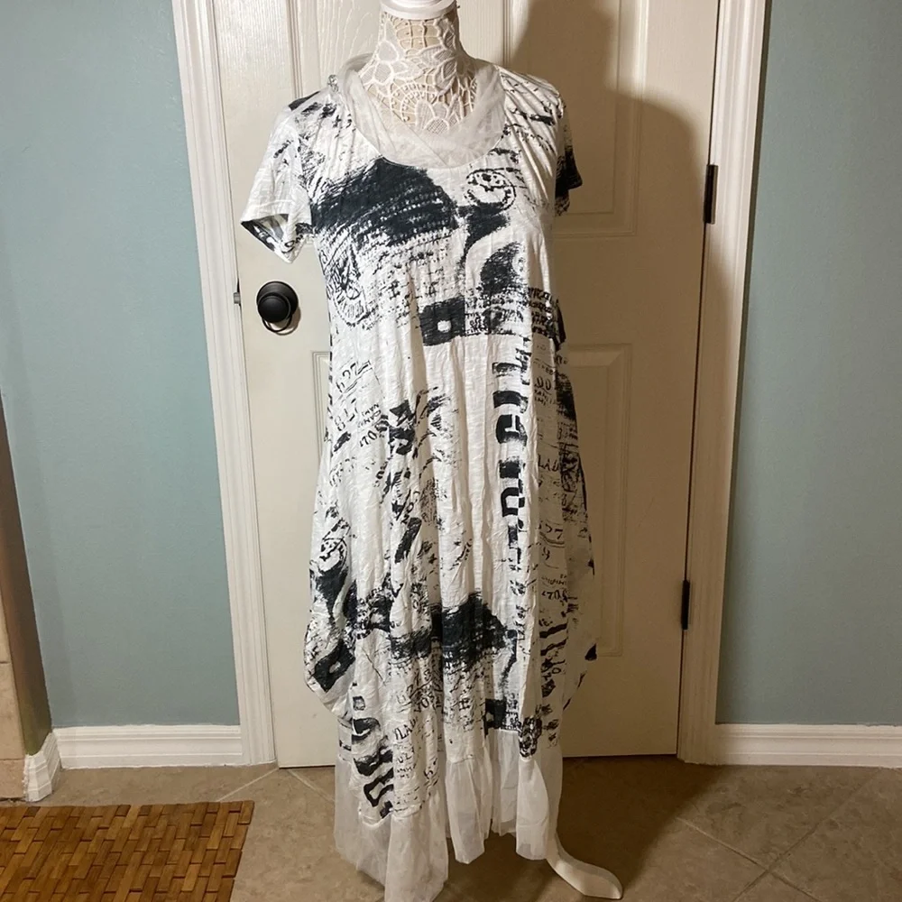 Like new Gershon Bram EUC Balloon Dress M Knit Print